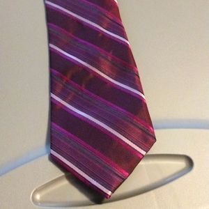 *4/$20 Bundle Deal Closet Cleanout Sale* Calvin Klein 100% Silk men's Tie